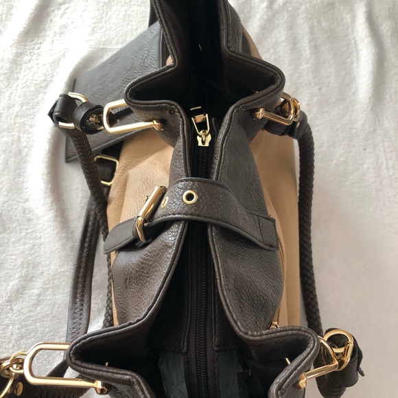 Black Rivet 3-in-1 Shoulder Tote Camel/brow PreOwn - Picture 3 of 4
